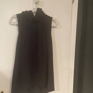 Sleeveless hoodie sweatshirt by CALIA (Carrie Underwood)